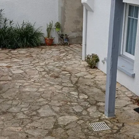 80 M2 Independant, 4 Personnes Et Plus, Piscine Et Jardin Direct Gare Aeroport *