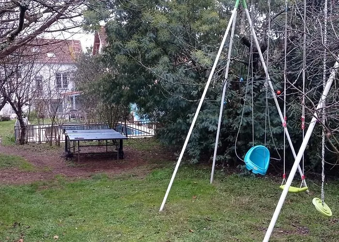 80 M2 Independant, 4 Personnes Et Plus, Piscine Et Jardin Direct Gare Aeroport